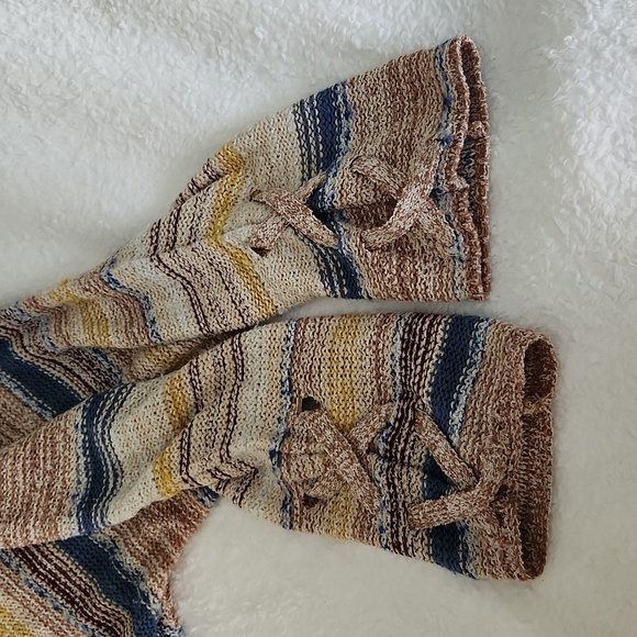 Sweater - Picture 3 of 4